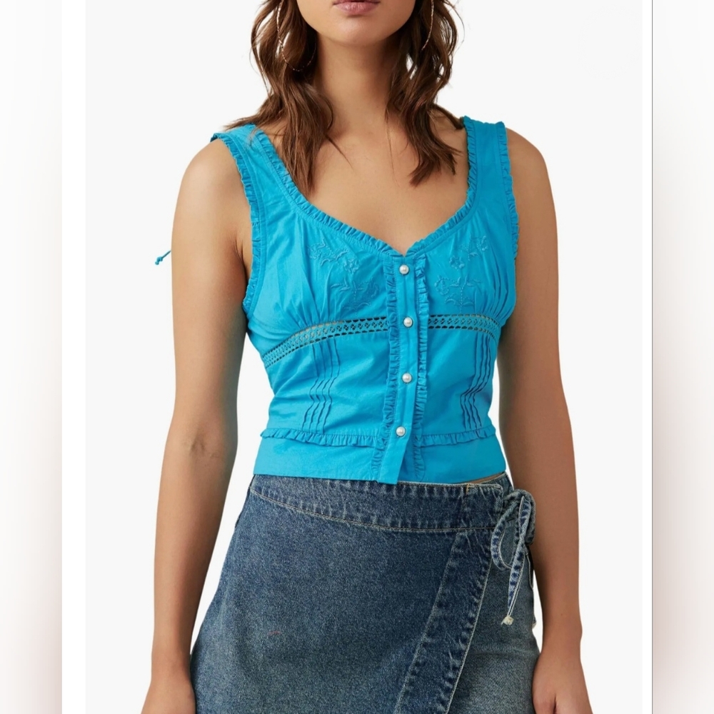 NWOT Free People Kerry Crochet Lace Insert Embroidery Cropped Sky Blue Tank Top